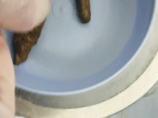 Sexy Guy Mixes Shit And Piss On Video Scat Shit Poop Scene