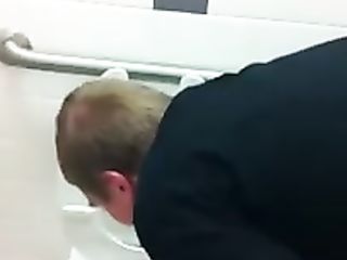 Big Guy Pukes Powerful Stream Of Vomit Into The Toilet
