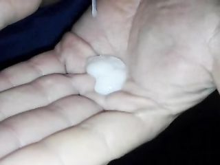 Guy Cums And Uses Syringe To Inject It In Sleeping Girlfriend's Mouth