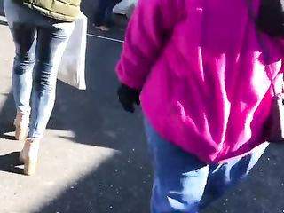 Massive Turd from Sexy Ass Close Up View