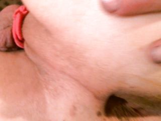 Ebony MILF Pooping and Eating Scat in Private