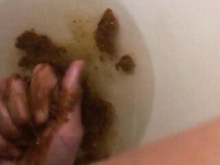 Diarrhea on hand then playing in toilet
