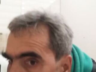 Omega-fag David lick urinal