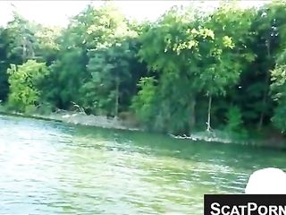 Blonde Boat Pissing Outdoors Quick Pee Fetish Clip