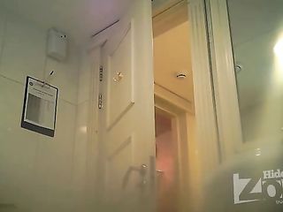 Absolutely Beautiful Girl Bends Over And Pisses Out Of Her Nice Pussy Live